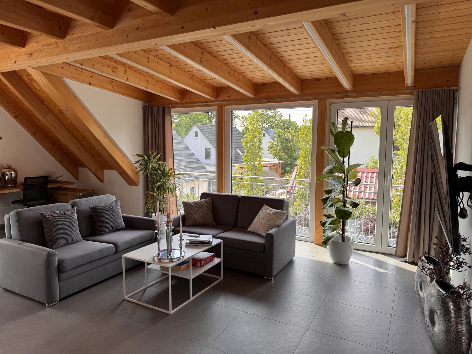Moderne Ferienunterkunft/Wohnung Burgthann Exteriér fotografie